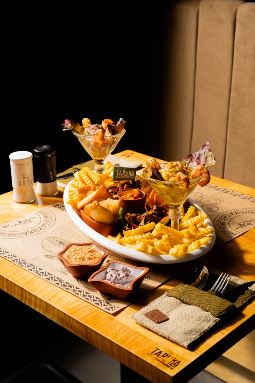 Isla Taruka, tabla para compartir insignia del restaurante Taruka Bistró en Viña del Mar